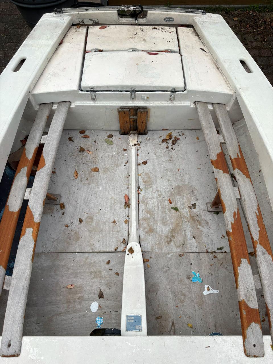 Kanteltrailer TTH 750 EASYROLLER COC met gratis Wayfarer zeilboot