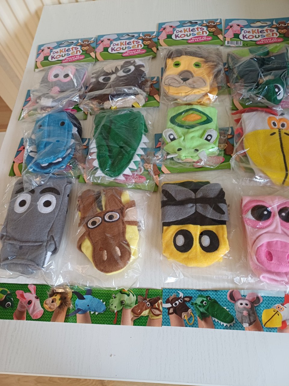12 sokkenpoppen p.s.1,50 alle 12 samen 15,00   (NIEUW IN DE VERPAKKING)