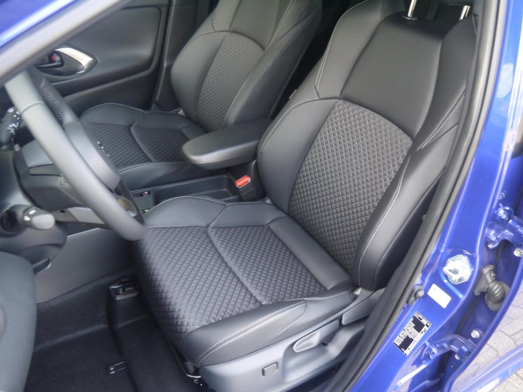 Mazda 2 Hybrid 1.5 homura