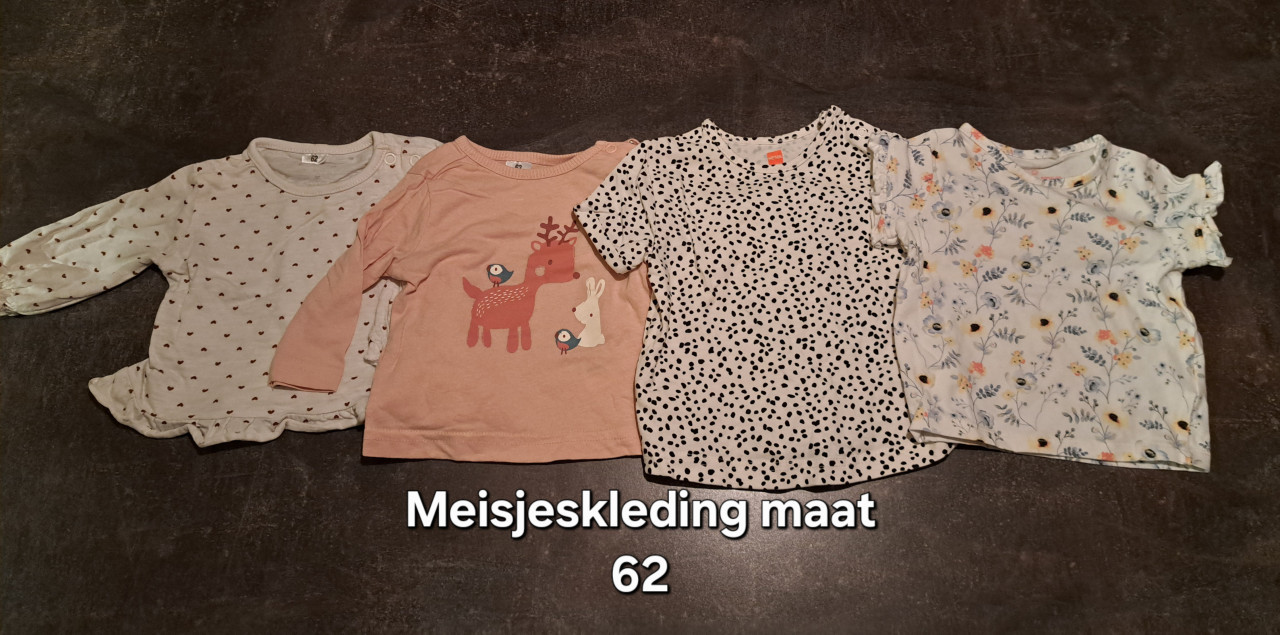 Meisjeskleding maat 62