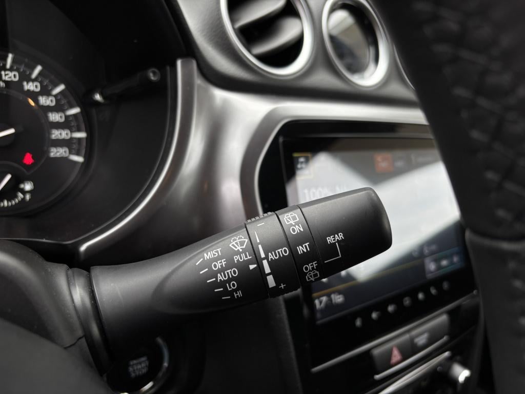 Suzuki Vitara 1.4 boosterjet smart hybrid select