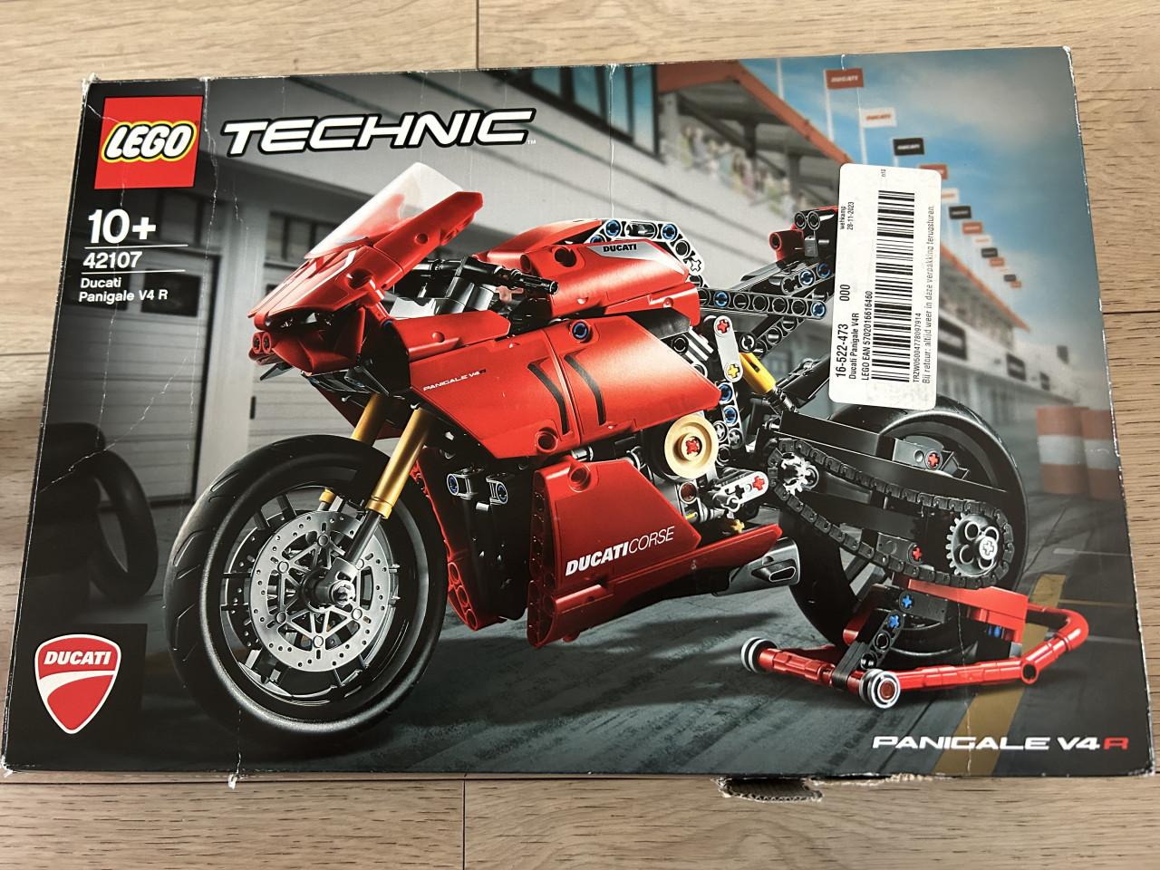 Lego Technic 42107 – Ducati Panigale V4 R