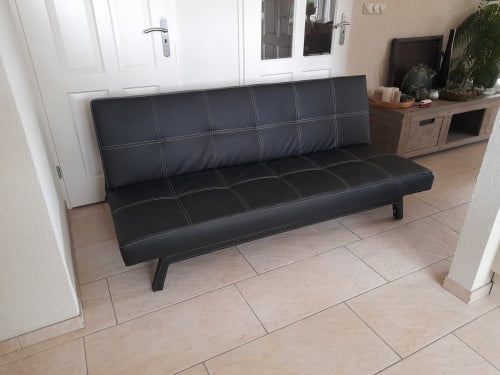 Slaap bank  180 x 105 x  77H ( in goede nette staat)