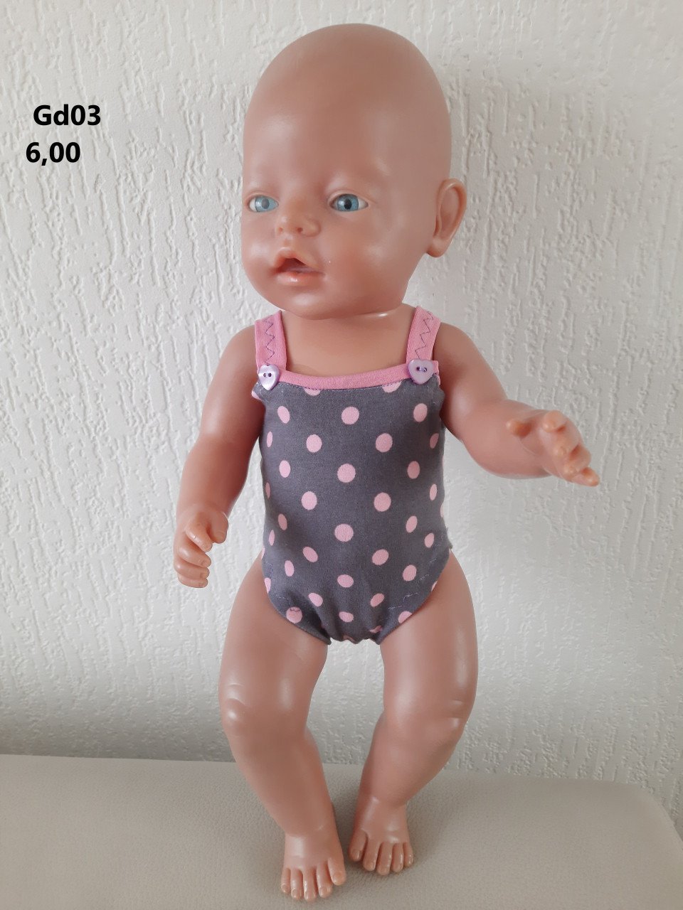Baby born / babyborn badpak . Opbrengst KiKa. Poppenkleertjes.