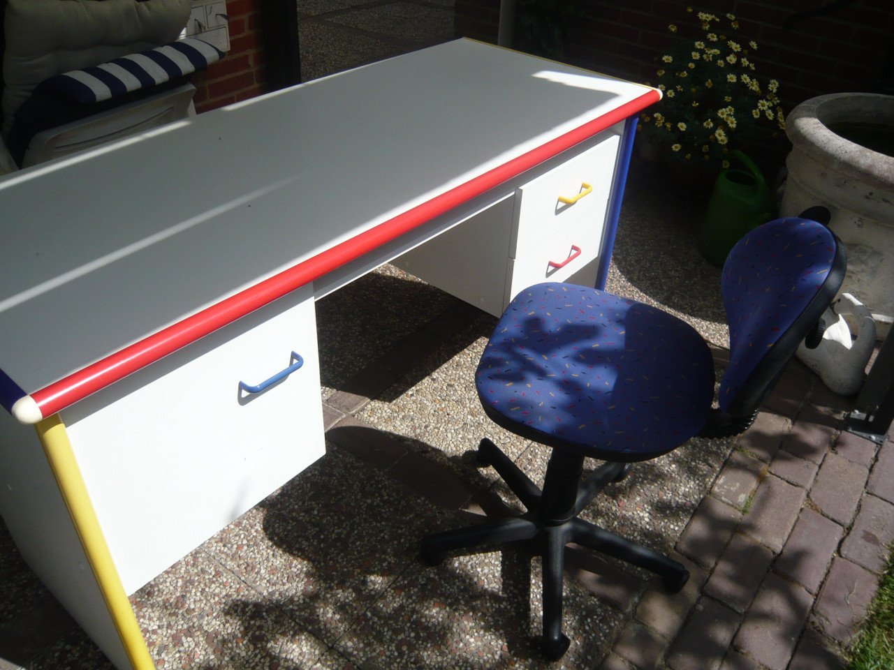 Vintage Bureautje met bureaustoel