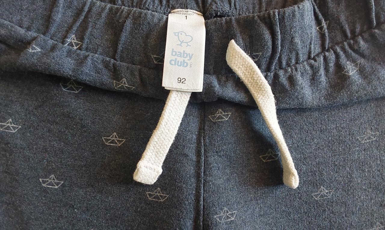 Nieuw korte broek van het merk C&A in maat 92