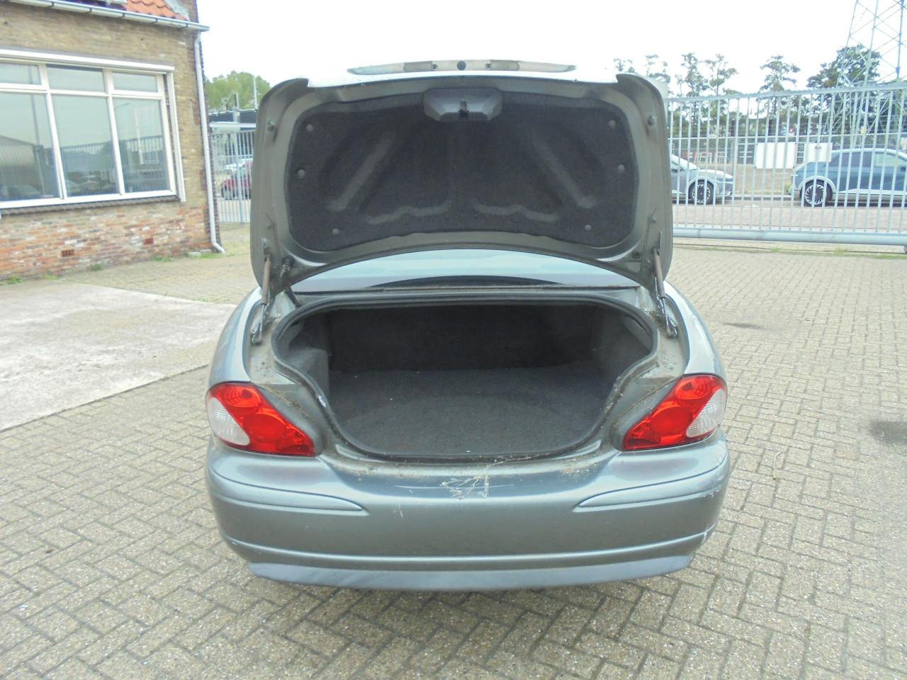 Jaguar X-Type 2.0D Privilege (2005) – Klusauto / Zo meenemen!!!!