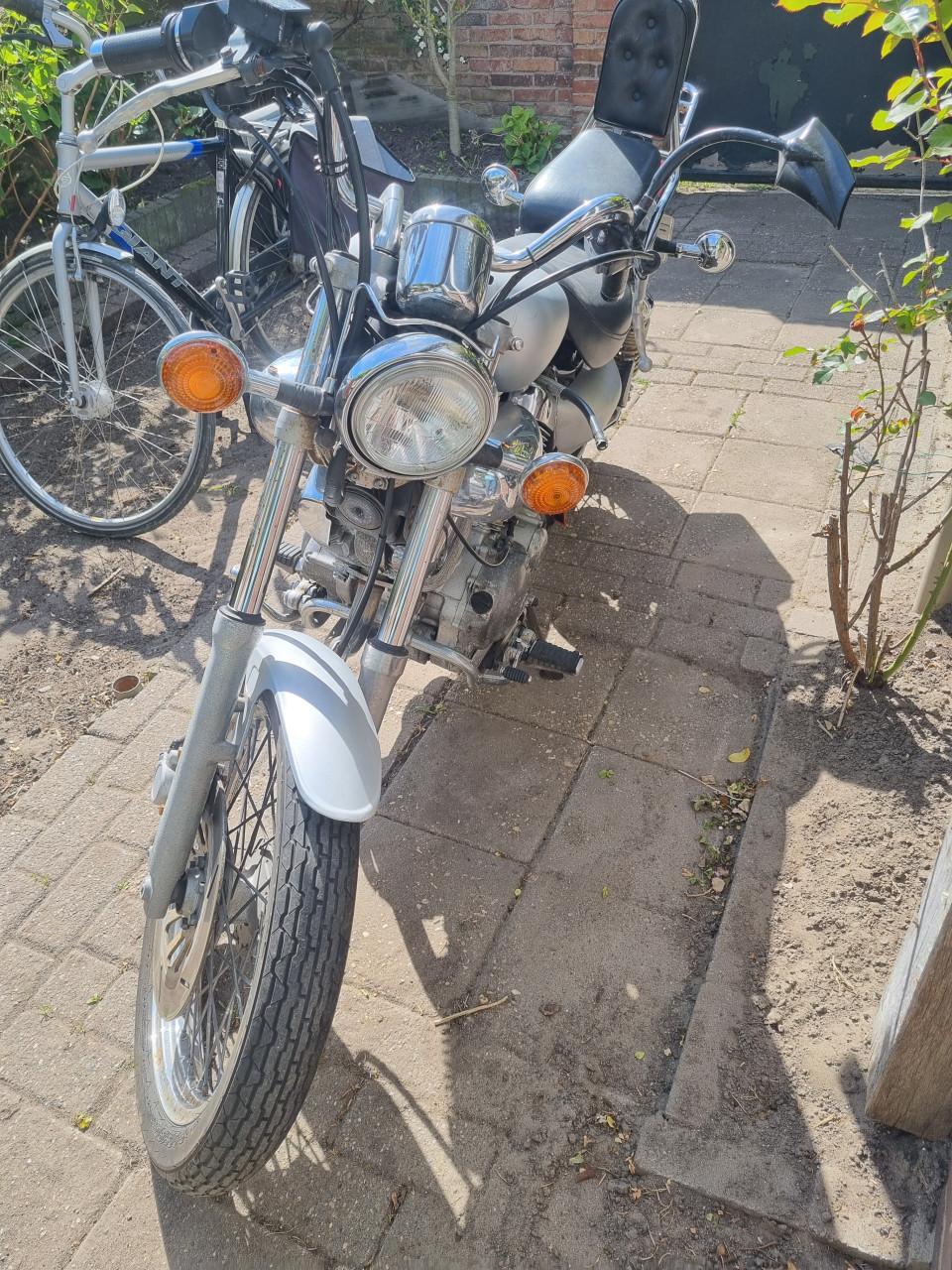 Yamaha virago xv535