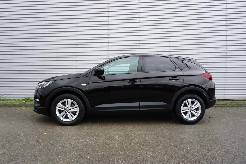 Opel Grandland X 1.2 turbo innovation climate / navi / cruise / elektr. ram