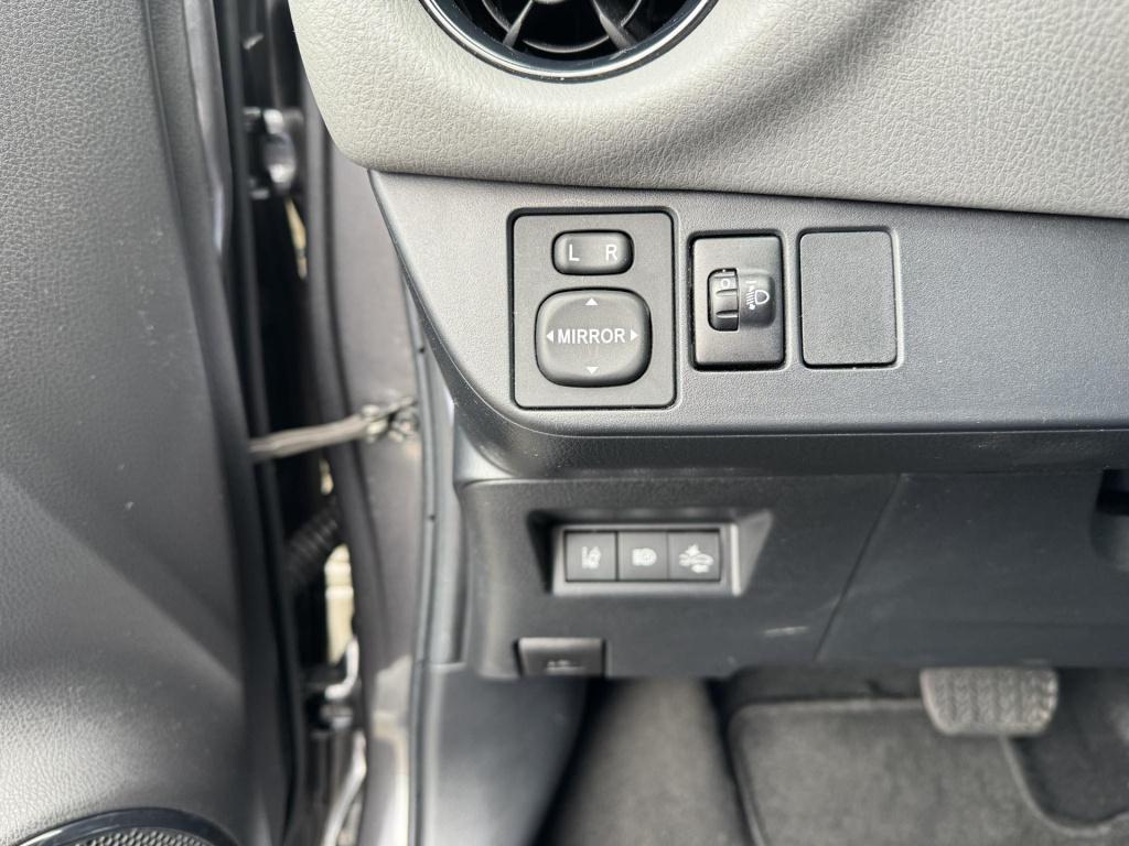 Toyota Yaris 1.5 hybrid active