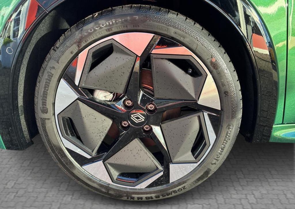 Renault Clio 1.8 hybrid 160 techno - demo