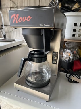 NIEUW Novo Bravilor koffiezetapparaat model 011