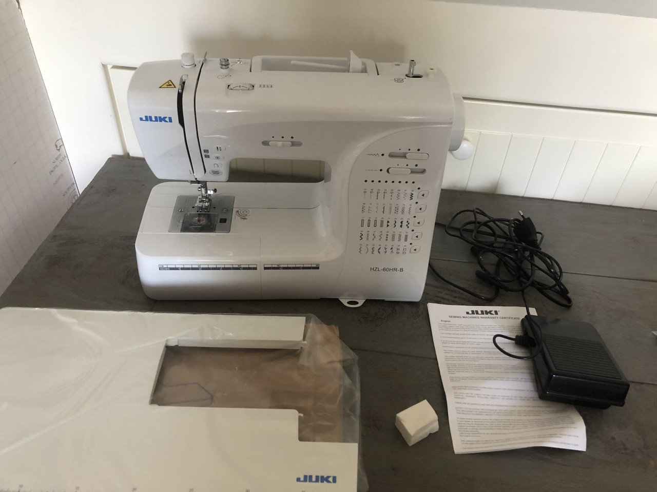 Naaimachine Juki HZL-60H