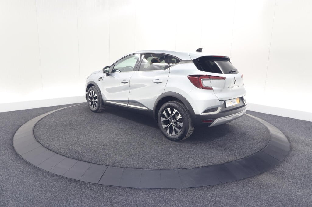 Renault Captur tce 140 edc techno | camera | 9.3 inch groot scherm | stoelv