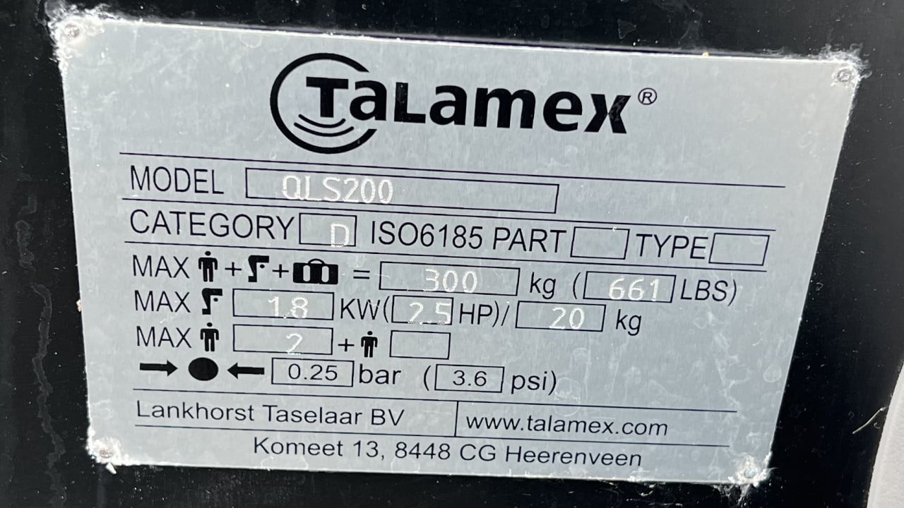 Leuk (bij) bootje Talamex met 2,5 pk mercury moter