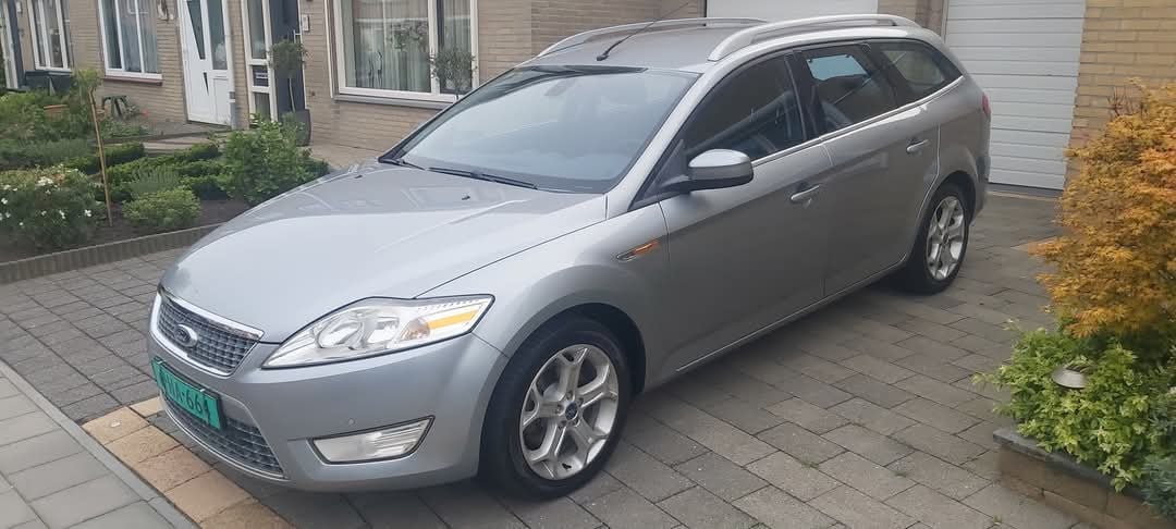 Tekoop zeer mooie Ford Mondeo 2.0 I Wagon