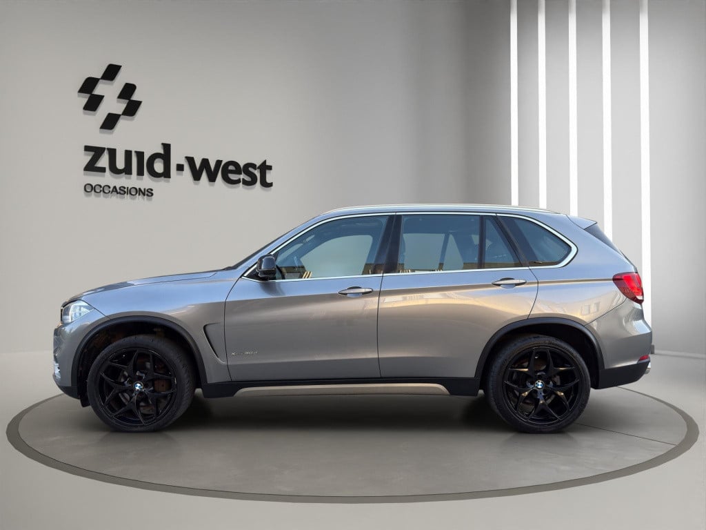 BMW X5 xdrive30d high executive 7p. pano h-up 360 memory