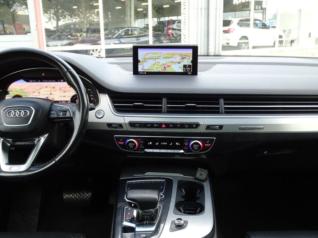 Audi Q7 3.0 tdi e-tron quattro sport s-line | pano | 22"
