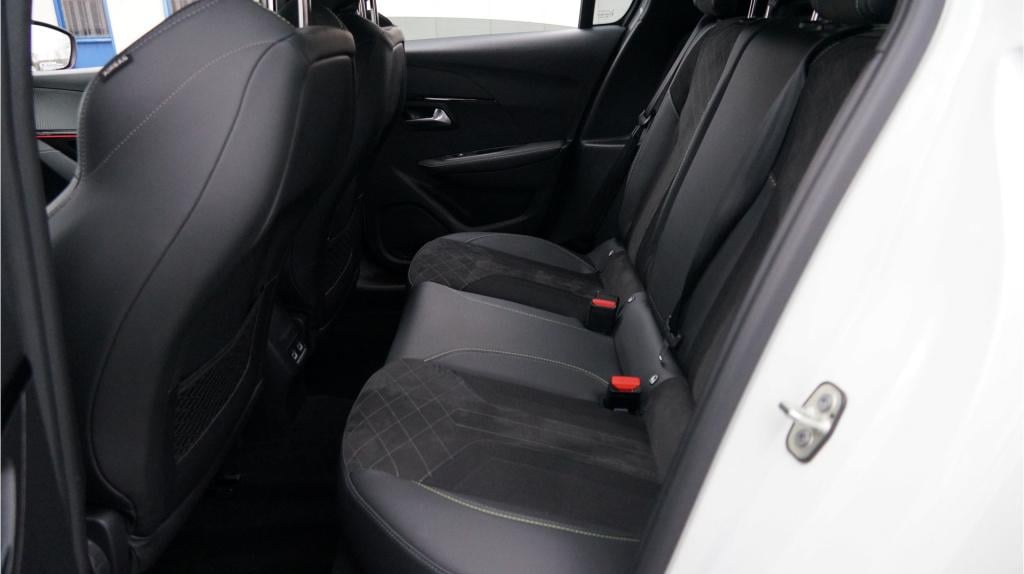 Peugeot 208 gt pack rijklaar incl garantie