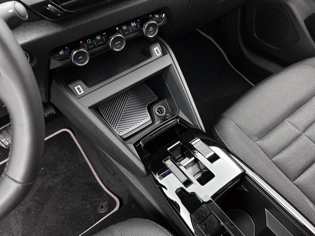 Citroen C4 hybrid 145pk automaat collection | rijklaar | stoelverwarming | 