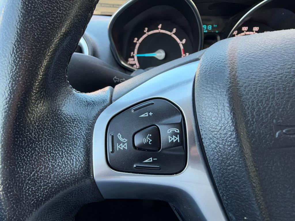 Ford Fiesta 1.0 style ultimate