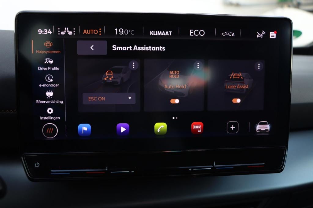 Cupra Born adrenaline 62 kwh 231pk | soh 94,8% |