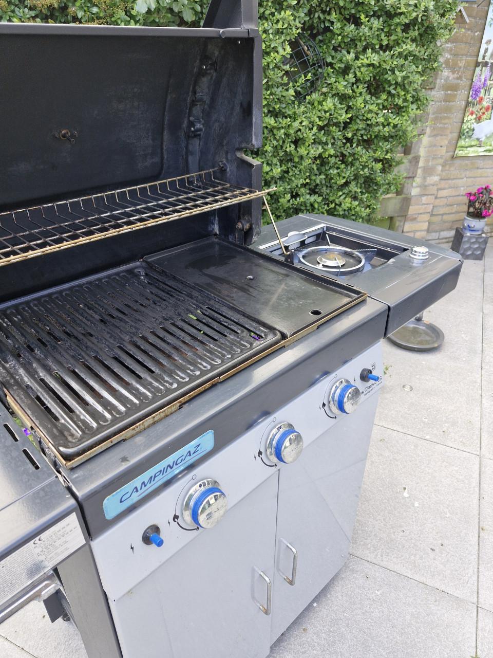 Gas BBQ te koop