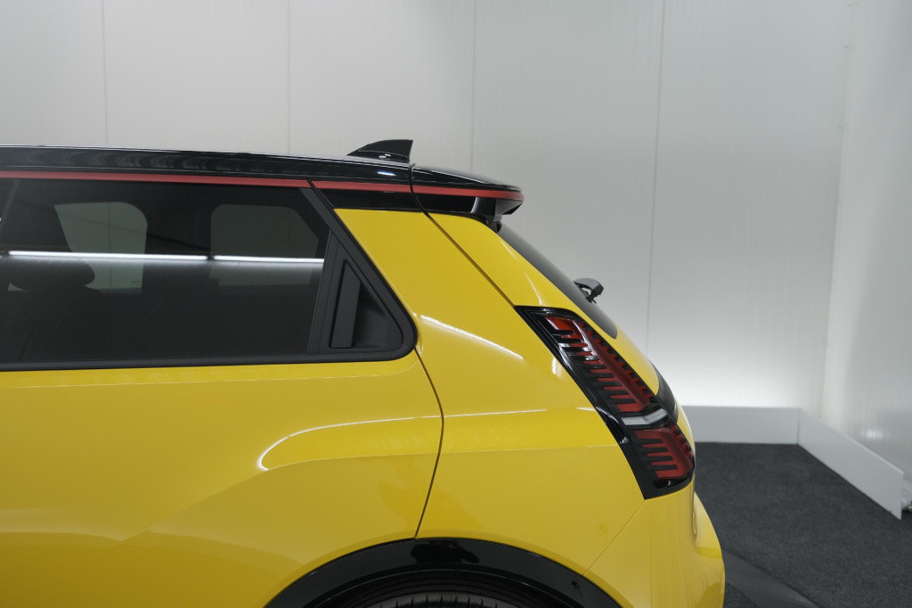 Renault 5 comfort range iconic cinq 52 kwh | camera | adaptieve cruise cont