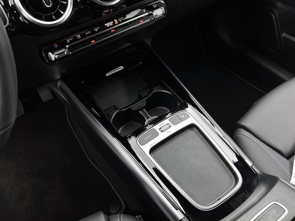 Mercedes-Benz Gla-klasse 250 e plug-in hybride night pakket | memory voorst