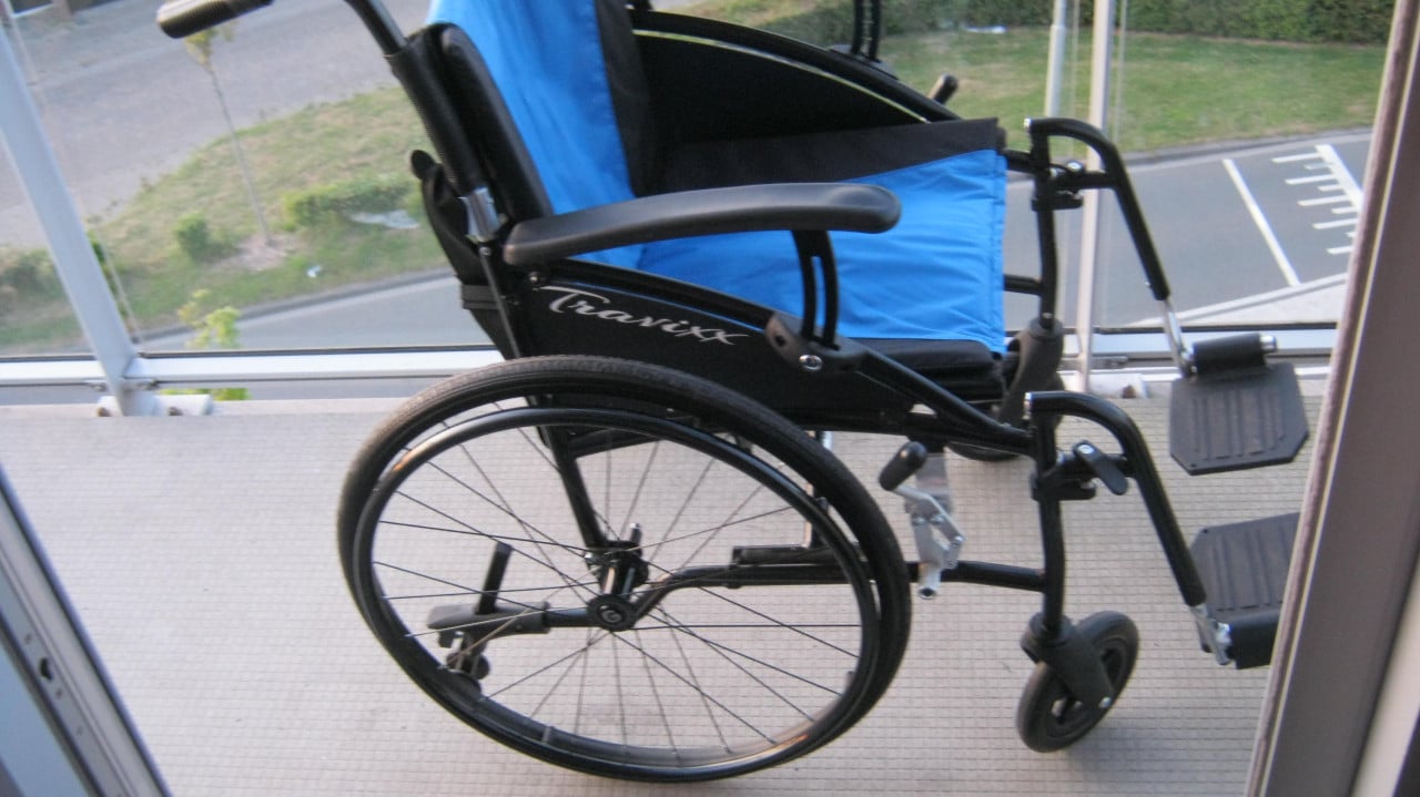 TE KOOP TRAVIXX ROLSTOEL VOOR 150 EURO