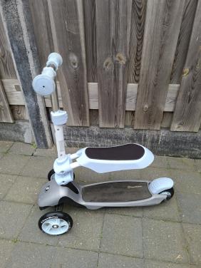 Hypermotion kinderstep met zitje