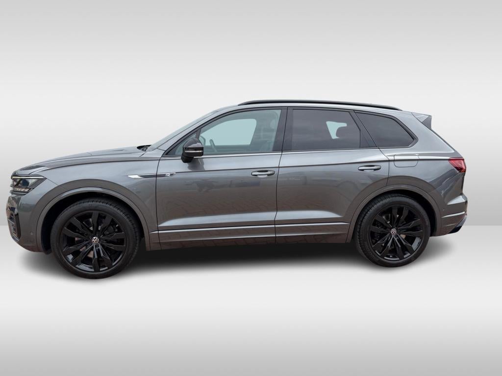 Volkswagen Touareg r 3.0 tsi ehybrid 462pk | luchtvering | pano | trekhaak