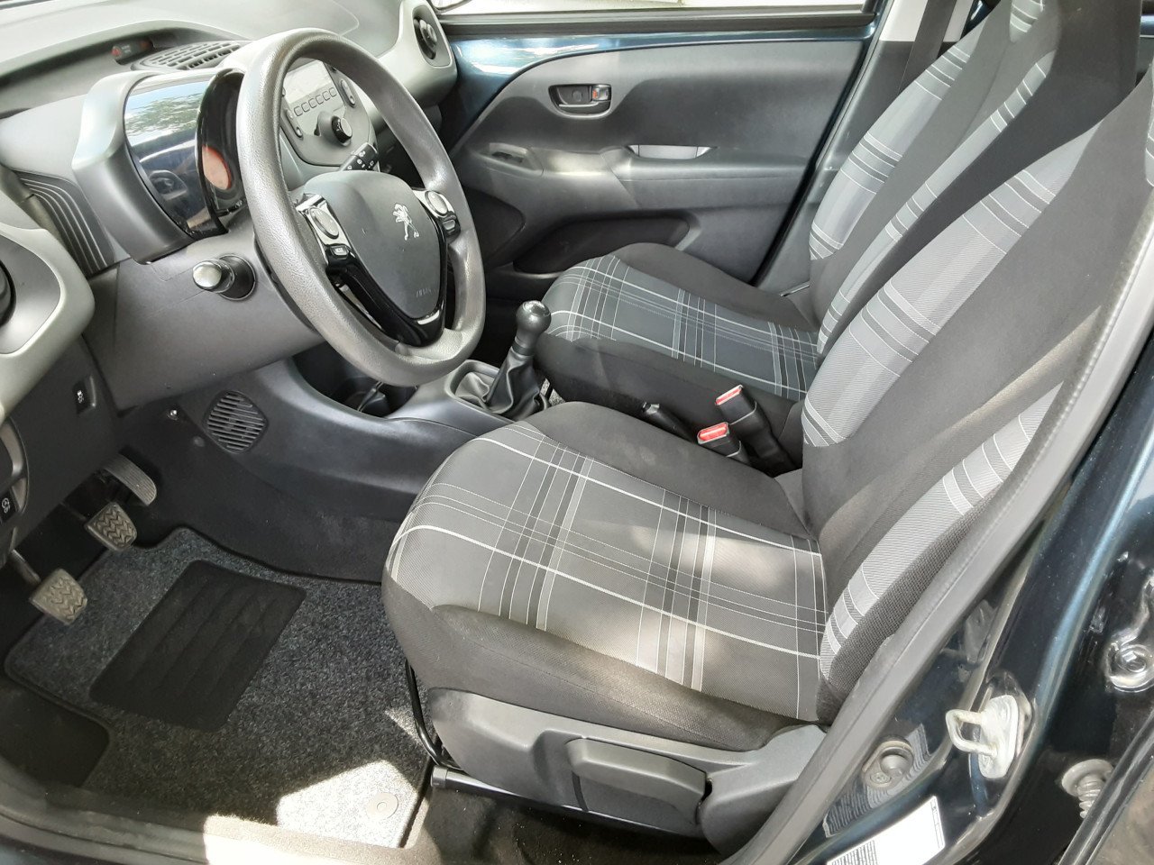 Peugeot 108 1.0 e-VTi Blue Lion