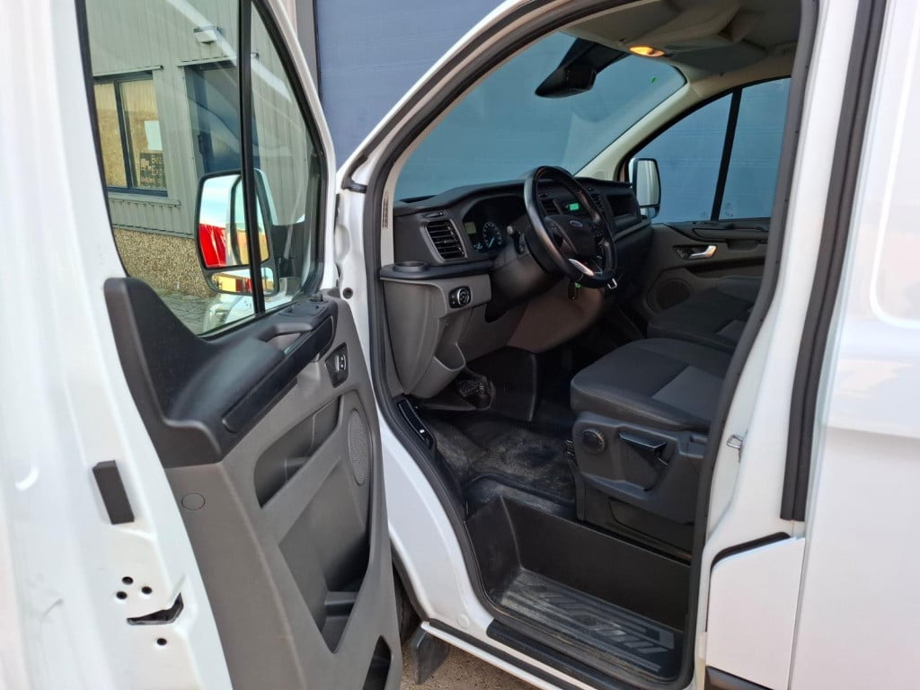 Ford Transit Custom 280 2.0 tdci l1h1 trend automaat / airco / cruise contr