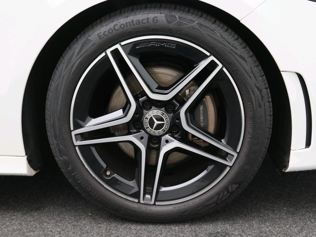 Mercedes-Benz A-Klasse 180 business solution amg amg line | night pakket | 