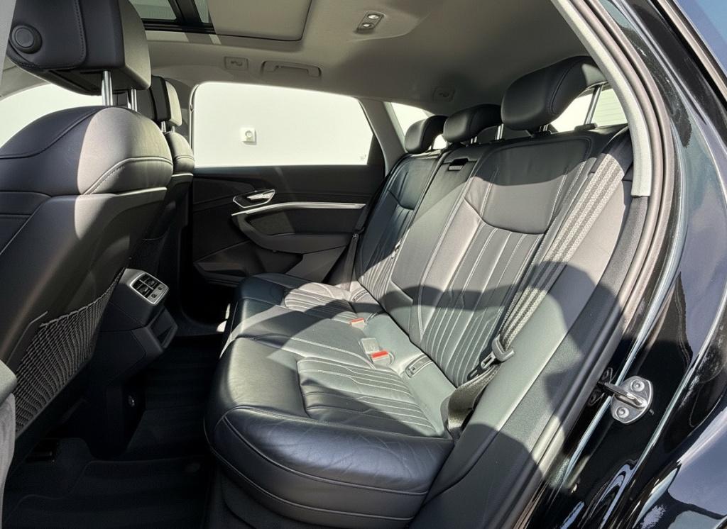 Audi E-tron e-tron 50 quattro launch edition vorsprung 71 kwh
