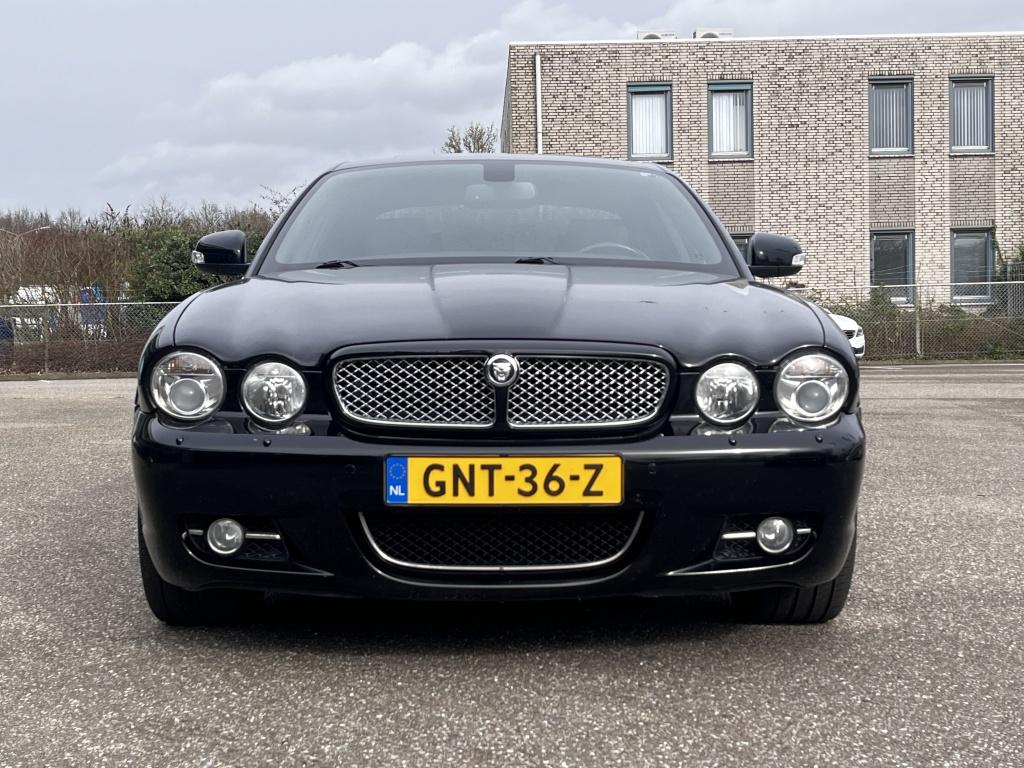 Jaguar Xj 4.2 v8 executive