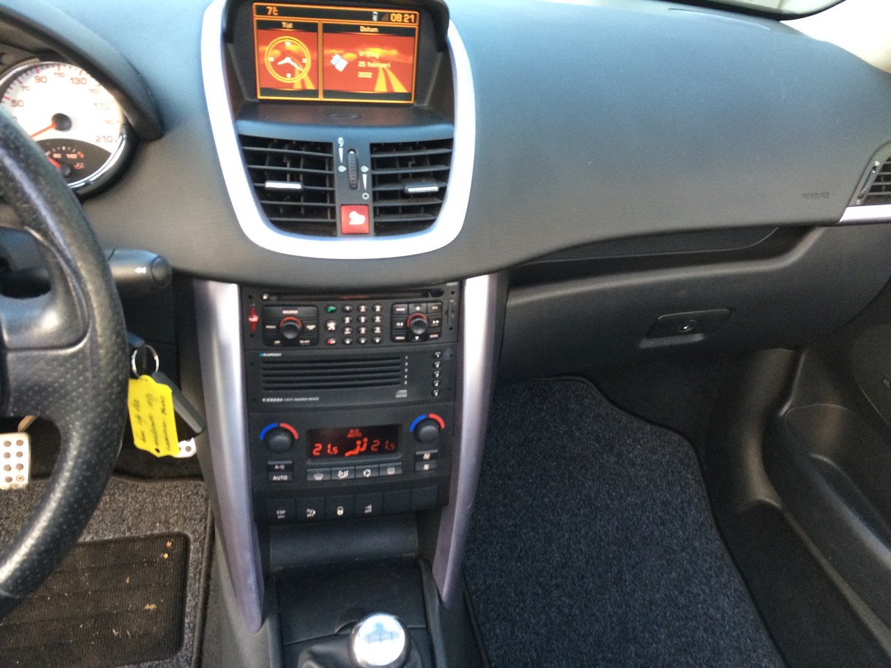 Peugeot 207 CC 1.6-16V T Sport LEES DE TEXT GOED!