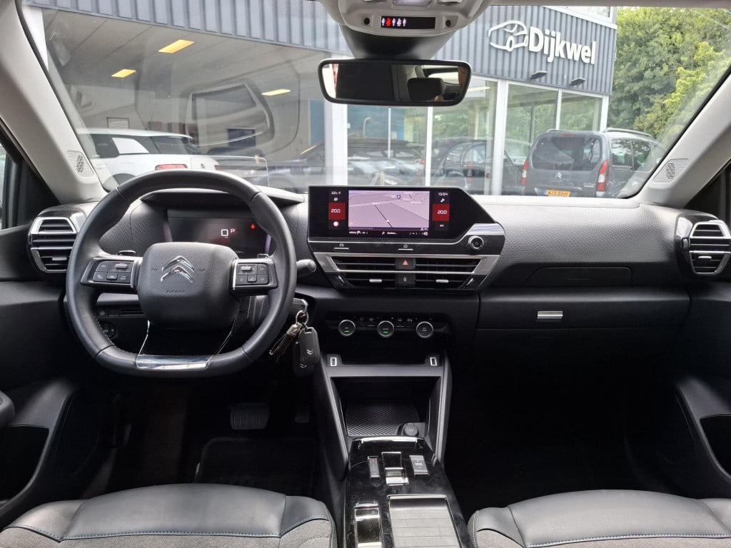 Citroen C4 130 eat8 shine automaat clima/lmv/nav/cam