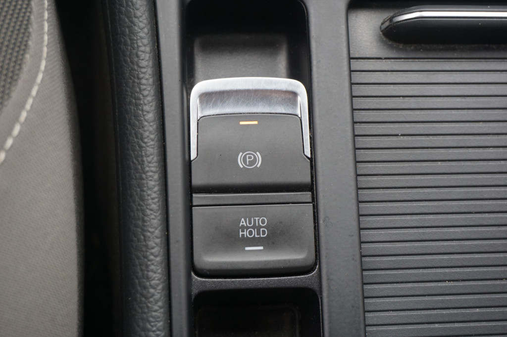 Volkswagen Golf 1.4 tsi act highline airco / navi / cruise / elektr. ramen 