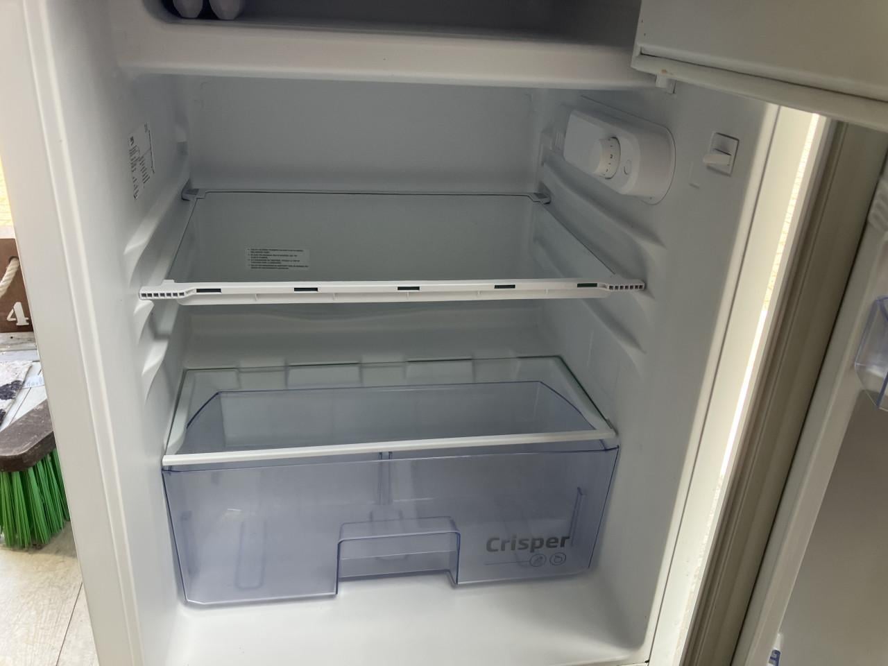 Beko Koelkast vriezer S54121 2 jaar oud in perfecte staat