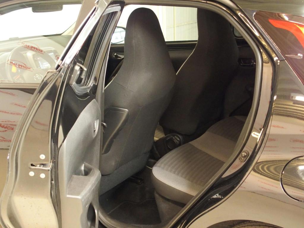 Toyota Aygo 1.0 vvt-i x-joy nl auto, carplay, klimaatcontrole,