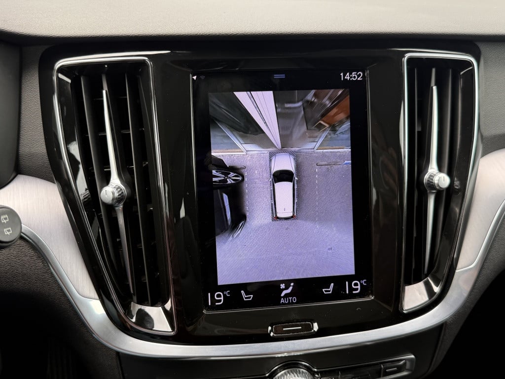 Volvo V60 2.0 b3 business pro