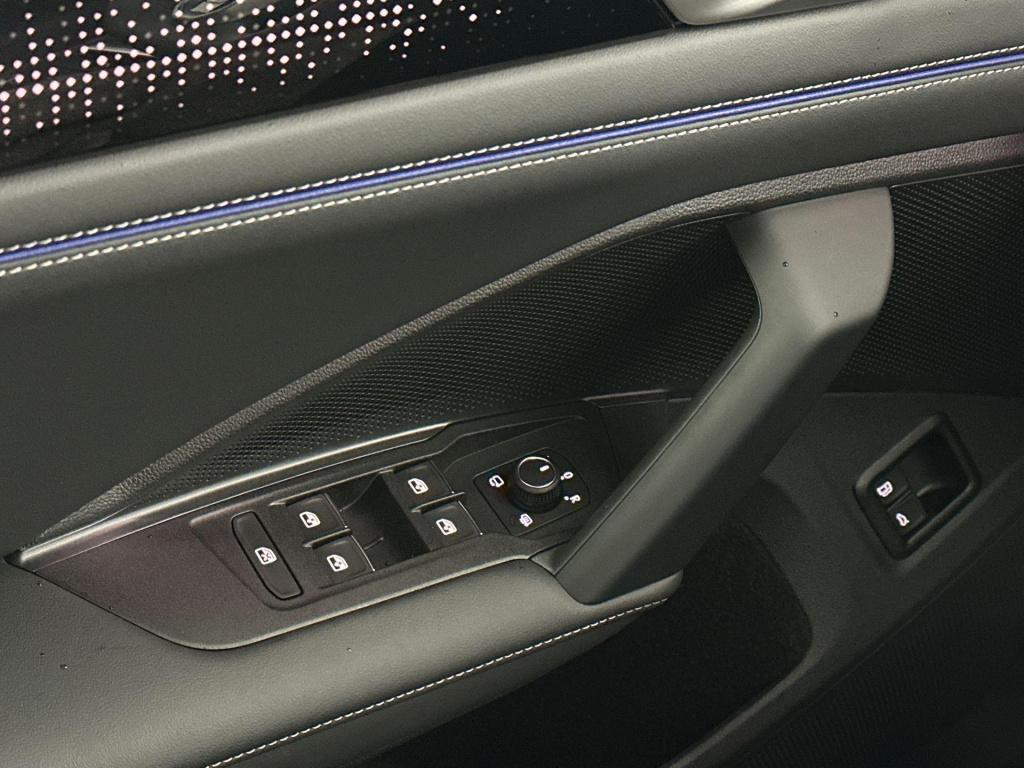 Volkswagen Tiguan r-line edition 1.5 ehybrid 200 kw / 272 pk suv 6 v