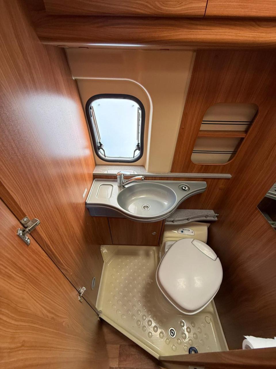 Globecar Roadscout 150pk AUTOMAAT (1e eigenaar, uniek )