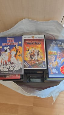 34 Disney VHS Videobanden