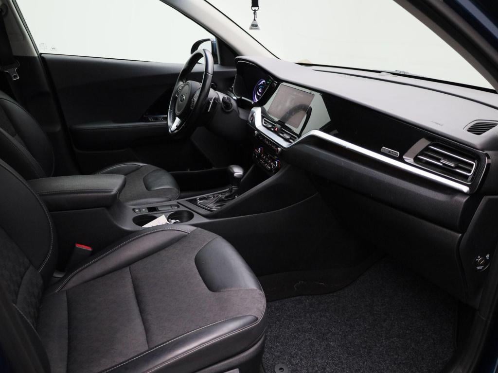 Kia Niro more 1.6 gdi phev 6dct | automaat | parkeer sensoren | trekhaak  |