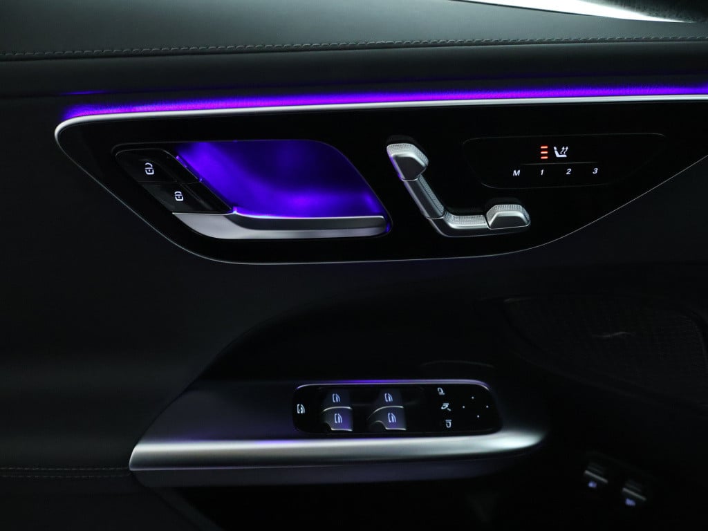 Mercedes-Benz C-Klasse estate 300 e amg plug-in hybride | amg line | night 
