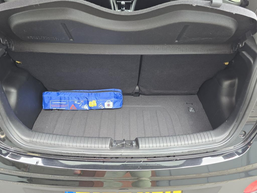 Hyundai I 10 1.0i premium stoel/stuur verwarming | airco | fietsendrager | 