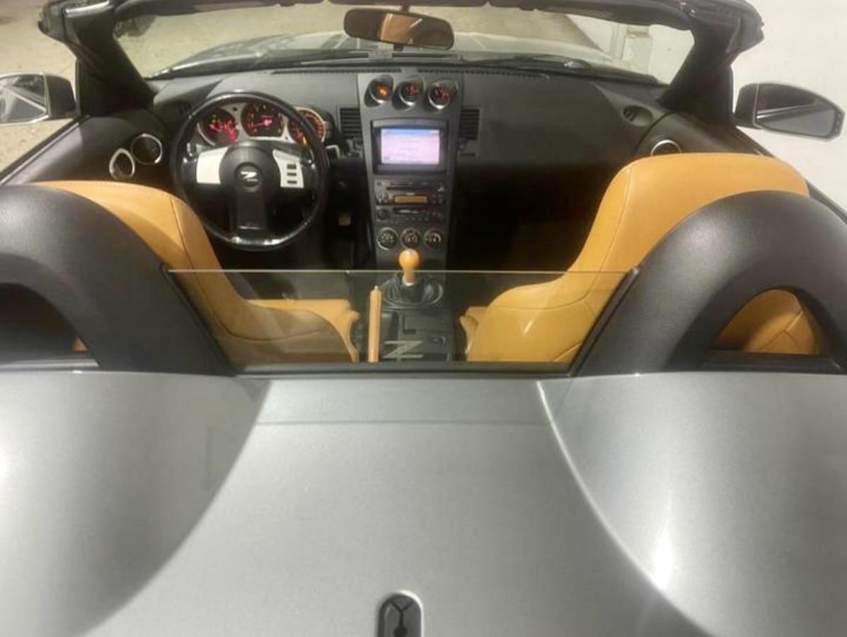Nissan 350Z cabrio met taxatierapport